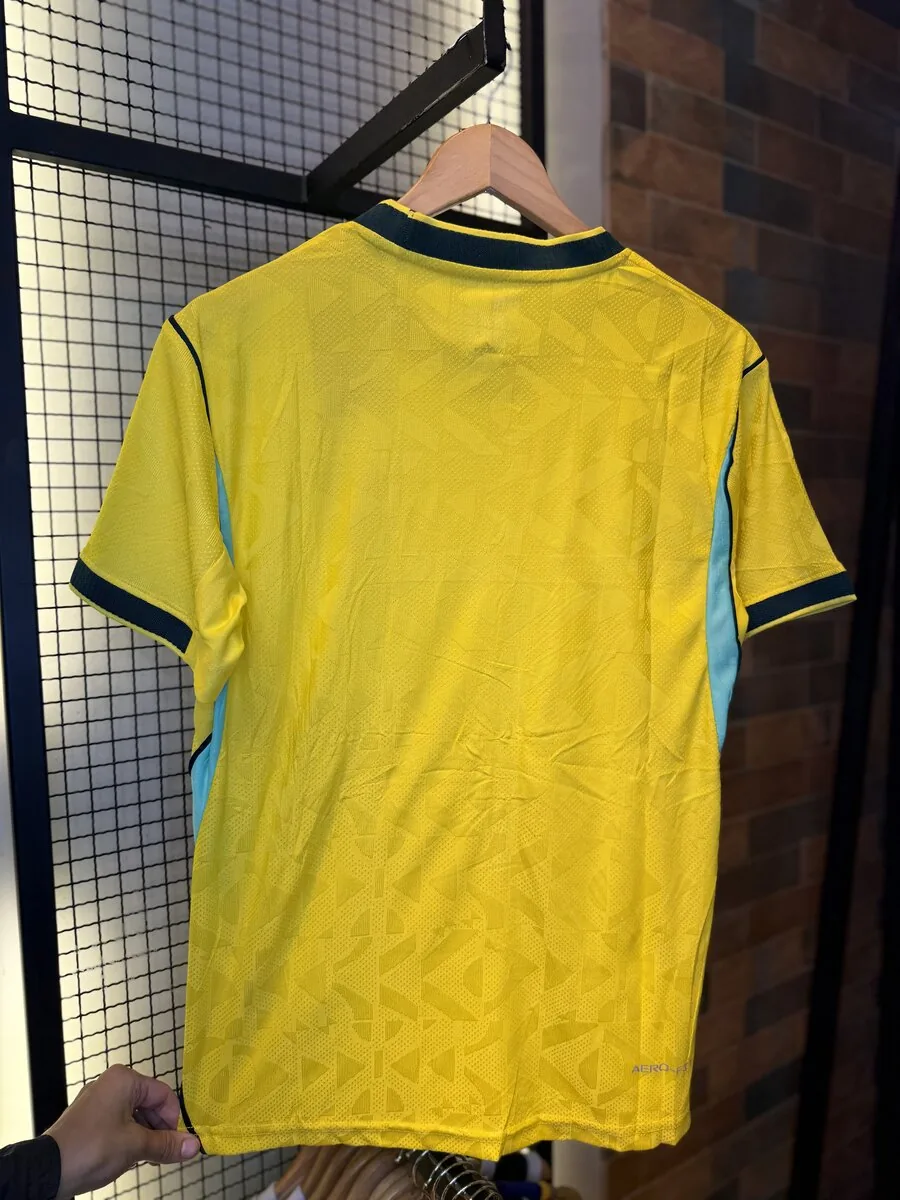 Camisa Brasil Home 2024 Amarela — costas